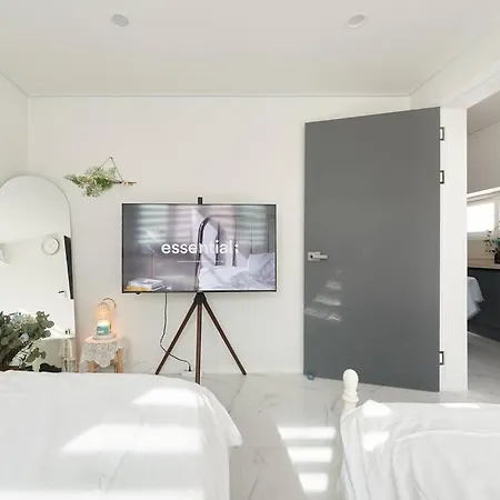 Hongdae Stay 10Min Walk From Hongdae